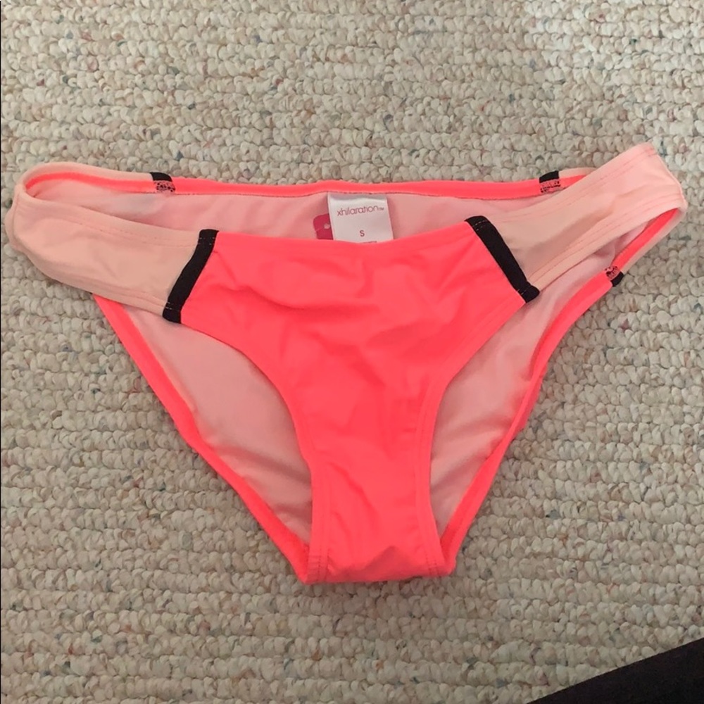 Bikini bottoms